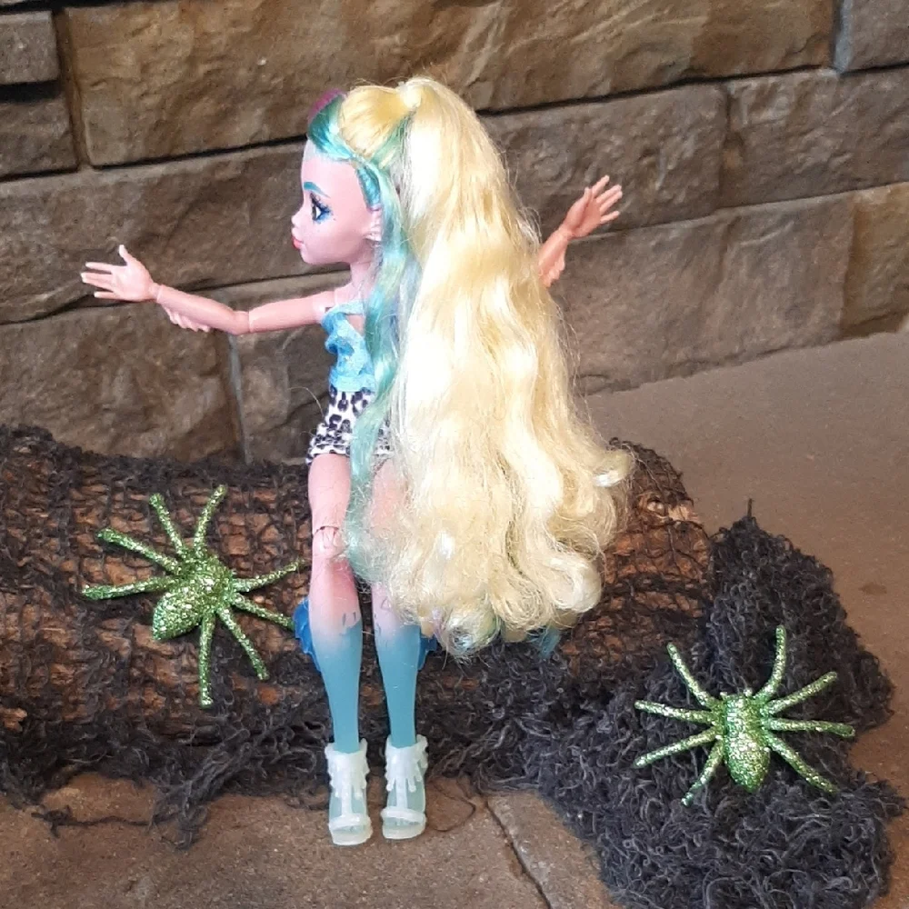 Monster High Lagoo A Blue Gen 3 - Picture 4 of 5